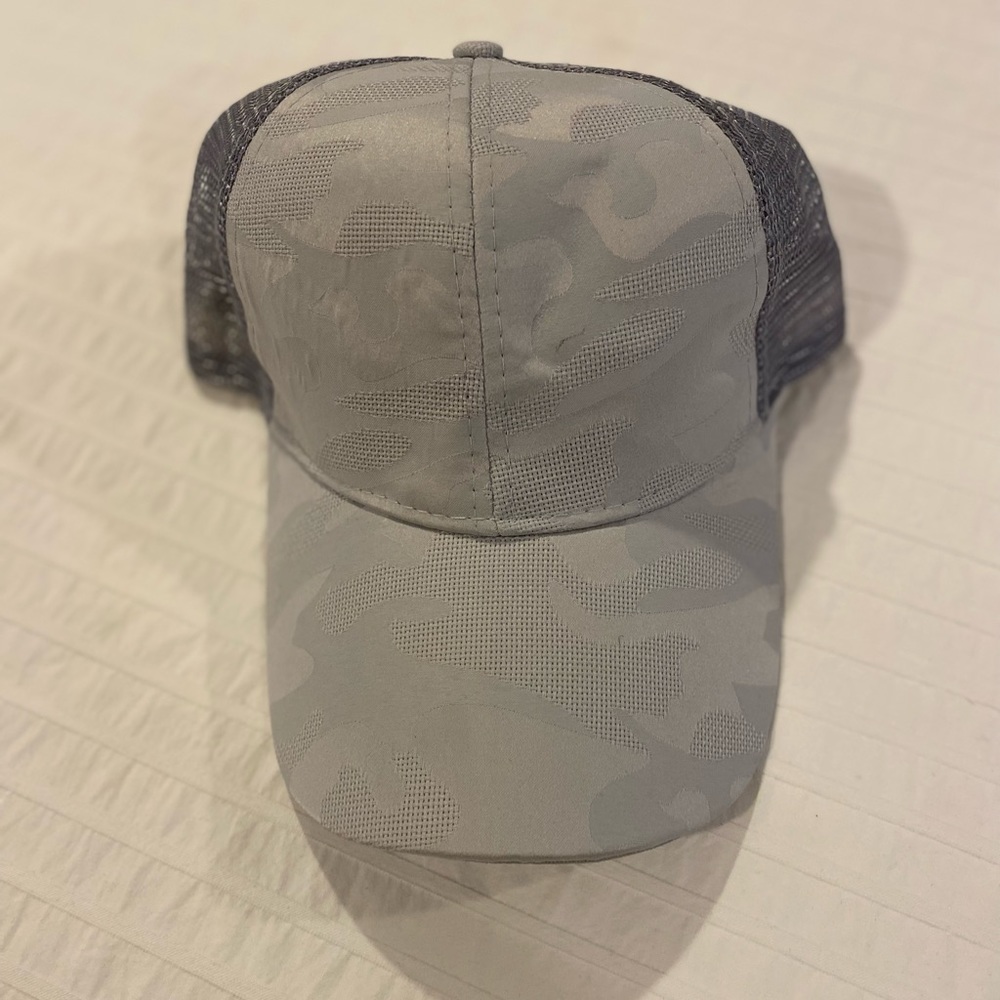 Gray camo high pony hat